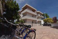 Ferienwohnung - Holiday Club BILO 4 - Appartement in Alba Adriatica (TE) (4 Personen)