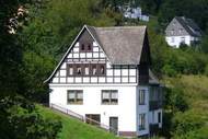 Ferienhaus - Am Kurpark - Ferienhaus in Nordenau (16 Personen)