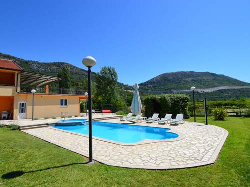 Ferienhaus Villa Kikiza (MKA520)  in 
Makarska (Kroatien)