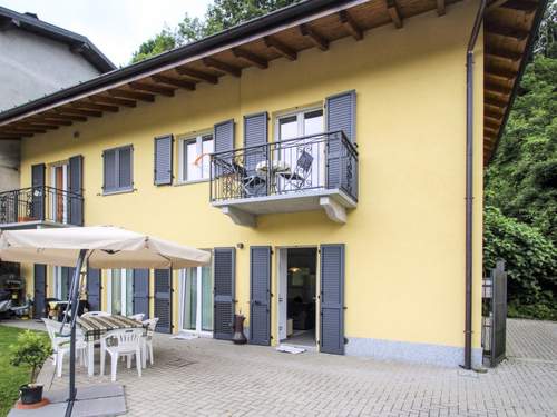 Ferienhaus Carmen  in 
Brissago Valtravaglia (Italien)
