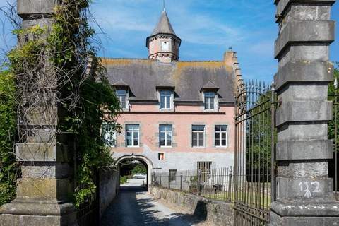 Château de Senzeilles 1 - Ferienhaus in Cerfontaine (15 Personen)