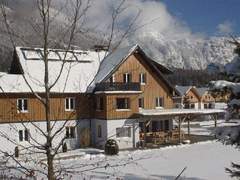 Ferienhaus, Ferienwohnung -  .:: Landhaus am See ::.