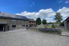 Ferienhaus - La Coupe de Champagne - Ferienunterkunft in Waimes (21 Personen)