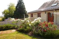 Ferienhaus - Gite Le Jonquet - Bäuerliches Haus in St Germain du Pert (5 Personen)