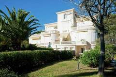 Ferienwohnung - Les pieds dans l'eau - Appartement in Boulouris sur Mer Saint Raphaël (4 Personen)