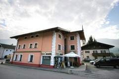 Ferienwohnung - Apart Andrea - App 4 rechts - Ferienunterkunft in Uderns (7 Personen)