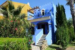 Ferienhaus, Exklusive Unterkunft - La Casa Azúl - Ferienunterkunft in Zahara De Los Atunes (8 Personen)