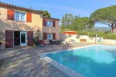 Ferienhaus - Villa l'Oranger villa 5 pieces piscine privée - Ferienunterkunft in Bormes les Mimosas (8 Personen)