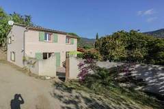 Ferienhaus - Villa l'Anthémis villa 5 pieces piscine commune - Ferienunterkunft in Bormes les Mimosas (8 Personen)