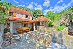 Ferienhaus - Stone house Martelina - Ferienunterkunft in Starigrad-Paklenica (4 Personen)