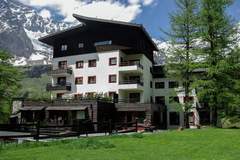 Ferienwohnung - Residenza Cervinia Bilo Sei - Appartement in Breuil-Cervinia (6 Personen)