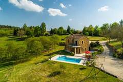 Ferienhaus - Maison de vacances Mazeyrolles 8p - Ferienunterkunft in Mazeyrolles (8 Personen)