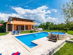 Ferienhaus - Ferienhaus Nevenka