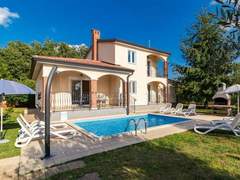 Ferienhaus - Ferienhaus Lara