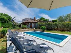 Ferienhaus - Ferienhaus Villa Dina