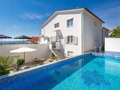 Ferienwohnung - Ferienwohnung Brzic