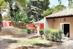 Ferienwohnung - Le village Camarguais Les Gardians 4 - Ferienunterkunft in Arles (4 Personen)