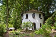 Ferienhaus - Turm zur Pfaffenley - Ferienunterkunft in Strotzbüsch (2 Personen)