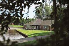 Hunzepark 9 - Ferienunterkunft in Gasselternijveen (40 Personen)