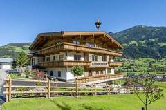 Bauernhof - Bergblick - Bauernhof in Mayrhofen-Schwendau (6 Personen)