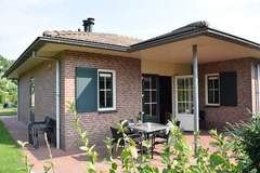 Recreatiepark de Boshoek 12 - Ferienunterkunft in Voorthuizen (8 Personen)