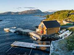 Ferienhaus - Ferienhaus Sjøbua (FJS160)