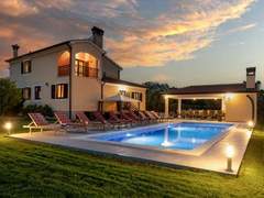Ferienhaus - Ferienhaus Villa Helena