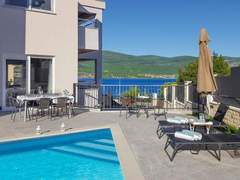Ferienhaus - Ferienhaus Lucija