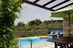 Ferienhaus, Exklusive Unterkunft - Villa Xenia - Ferienunterkunft in Loutra (4 Personen)