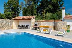 Ferienhaus - Holiday home Vito - Ferienunterkunft in Labin (8 Personen)
