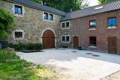 Ferienhaus - Beautiful home in nature with pool - Ferienunterkunft in Verviers (9 Personen)