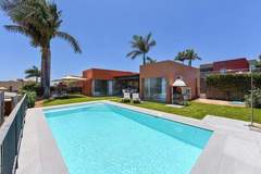 Ferienhaus, Exklusive Unterkunft - Par 4 Villa 10 - Ferienunterkunft in San Bartolome de Tirajana (4 Personen)