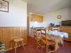 Ferienwohnung - Ferienwohnung Sarvan 404