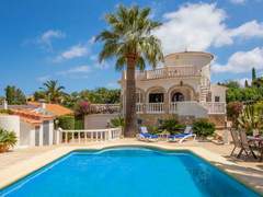 Ferienhaus, Exklusive Unterkunft - Ferienhaus, Villa Villa Germanna
