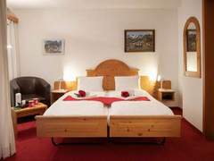 Ferienwohnung - Ferienwohnung Chalet Abendrot apARTments