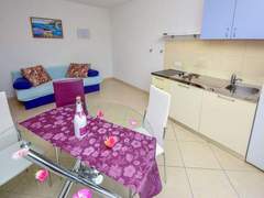 Ferienwohnung - Ferienwohnung Vinka