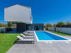 Ferienhaus, Exklusive Unterkunft - Ferienhaus, Villa Seka