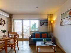 Ferienwohnung - Ferienwohnung Les Platanes