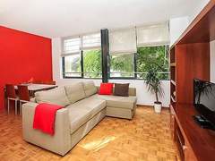 Ferienwohnung - Ferienwohnung Vila Olimpica Pamplona