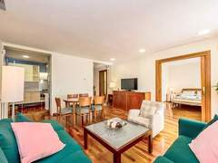 Ferienwohnung - Ferienwohnung Plaza Catalunya/Rda.Universidad