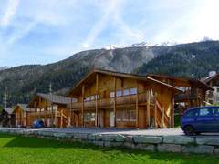 Ferienwohnung - Ferienwohnung, Chalet Sur Baselgia