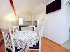 Ferienwohnung - Ferienwohnung Surjan
