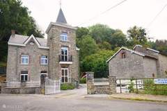 Ferienhaus - Le petit chÃ¢teau de Harze - Bäuerliches Haus in Harze (15 Personen)