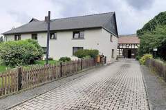 Ferienwohnung - Am Fuchsbach - Ferienunterkunft in Braunichswalde (3 Personen)
