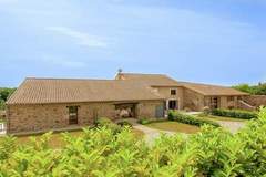 Ferienhaus - Domaine de Bellac 32P - Ferienunterkunft in Roussines (32 Personen)