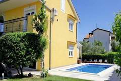 Ferienhaus - Holiday House Holek - Ferienunterkunft in Šilo (5 Personen)
