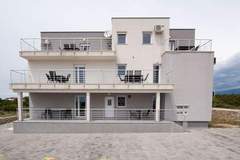 Ferienwohnung - Apartments Sun-Mauro III - Appartement in Novalja (6 Personen)