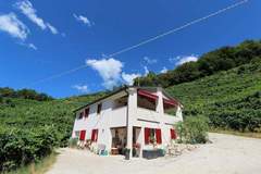 Ferienhaus - Riva dei Tor - Ferienunterkunft in Miane (6 Personen)