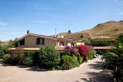 Ferienhaus - Al Lago - Ferienunterkunft in Alia (6 Personen)