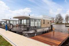 Houseboat met dakterras -  in Sneek (4 Personen)